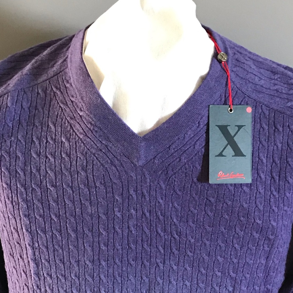 Robert Graham BNWT sweater.